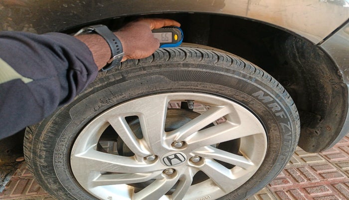 2016 Honda Jazz 1.2L I-VTEC V, Petrol, Manual, 47,963 km, tyre