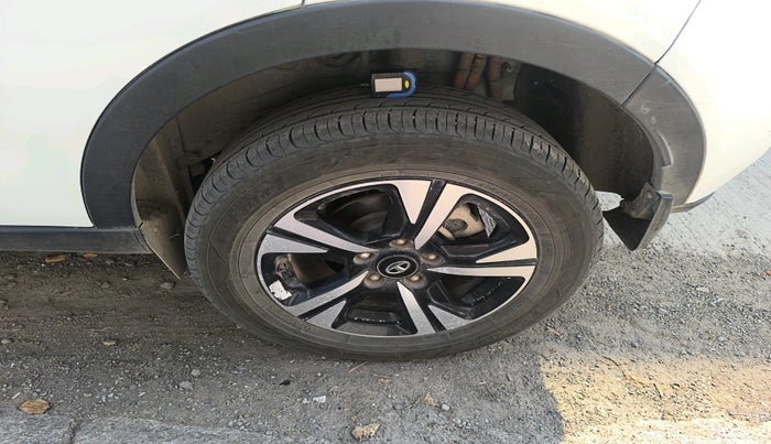 2023 Tata NEXON EV XZ PLUS, Electric, Automatic, 56,370 km, tyre