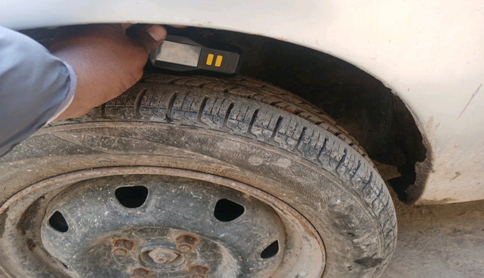 2011 Maruti Alto K10 VXI, Petrol, Manual, 1,99,947 km, tyre