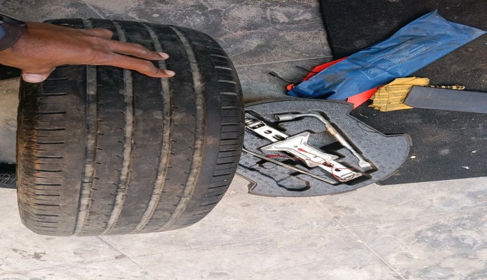 2019 Maruti Vitara Brezza ZDI, Diesel, Manual, 1,08,518 km, tyre