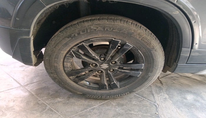 2019 Maruti Vitara Brezza ZDI, Diesel, Manual, 1,08,518 km, tyre