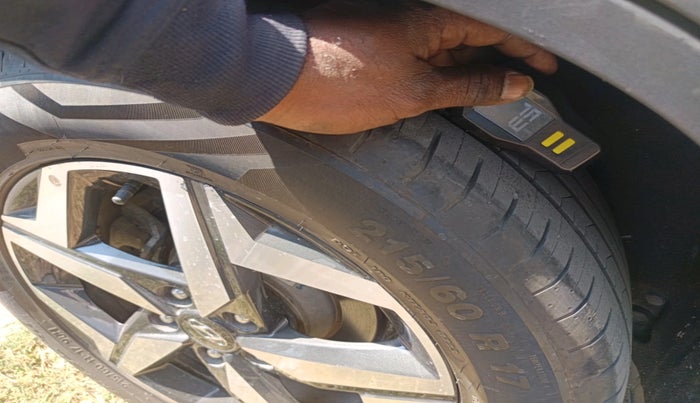 2023 Hyundai ALCAZAR PRESTIGE(O) 1.5 AT 7STR, Diesel, Automatic, 15,458 km, tyre