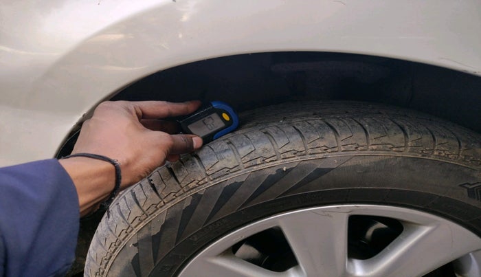 2016 Toyota Corolla Altis G CVT PETROL, Petrol, Automatic, 94,413 km, tyre