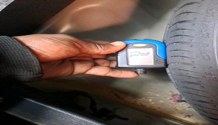 2024 Maruti BREZZA ZXI SMART HYBRID , Petrol, Manual, 15,196 km, tyre