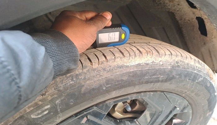 2024 Maruti BREZZA ZXI SMART HYBRID , Petrol, Manual, 15,196 km, tyre