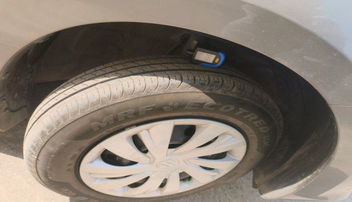 2024 Maruti Swift VXI, Petrol, Manual, 8,000 km, tyre