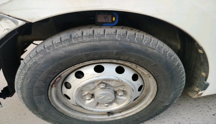 2013 Hyundai Eon ERA +, Petrol, Manual, 84,550 km, tyre