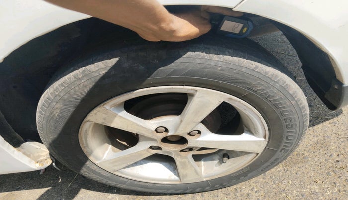 2014 Honda Amaze 1.5L I-DTEC E, Diesel, Manual, 92,280 km, tyre