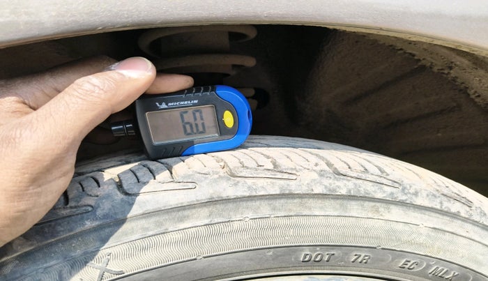 2011 Maruti Wagon R 1.0 VXI, Petrol, Manual, 28,895 km, tyre