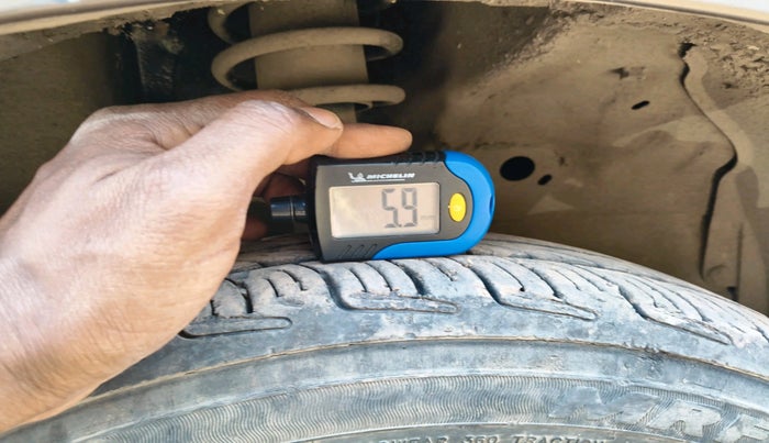 2011 Maruti Wagon R 1.0 VXI, Petrol, Manual, 28,895 km, tyre