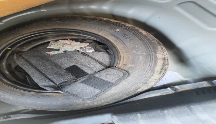 2023 KIA SONET HTX 1.5 AT, Diesel, Automatic, 68,799 km, tyre