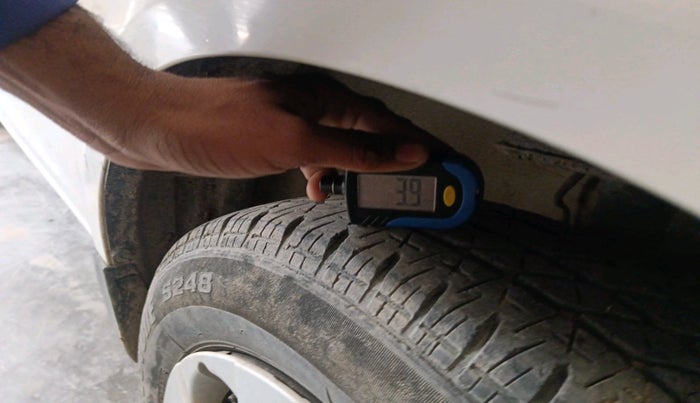 2011 Maruti Ritz VXI, Petrol, Manual, 46,935 km, tyre