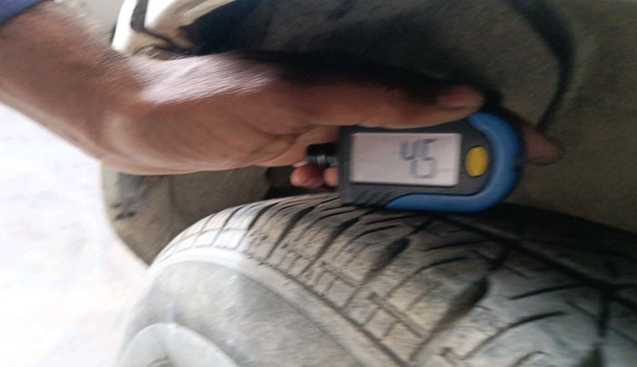 2011 Maruti Ritz VXI, Petrol, Manual, 46,935 km, tyre