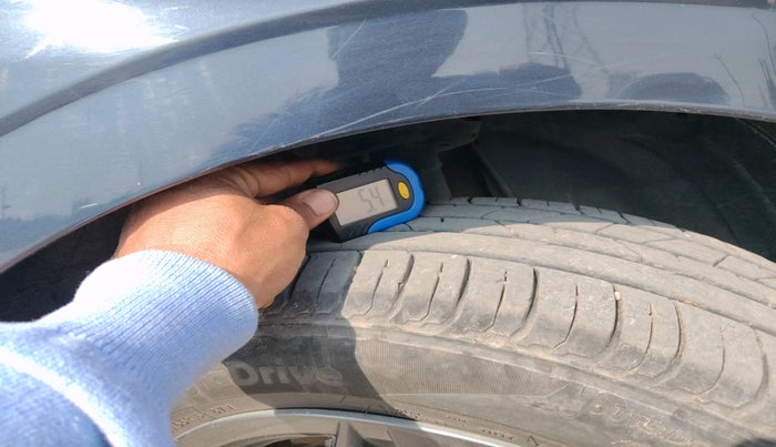 2021 Hyundai NEW I20 SPORTZ 1.0T GDI IMT, Petrol, Manual, 52,530 km, tyre