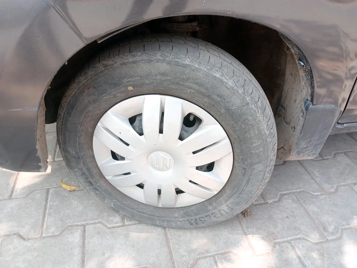 2019 Maruti Alto LXI, Petrol, Manual, 23,761 km, tyre