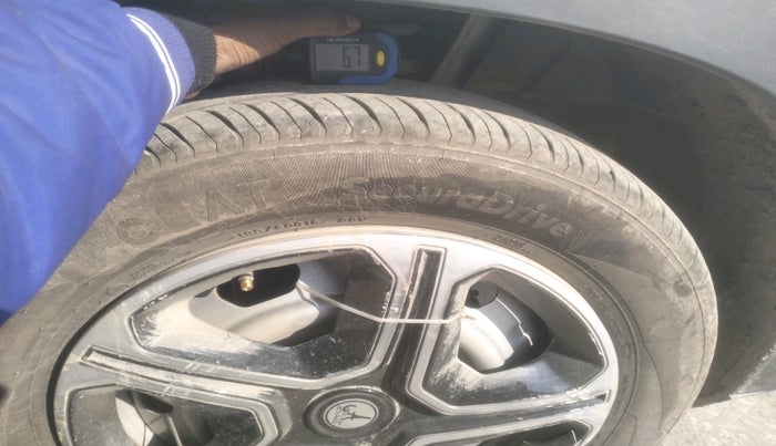 2025 Nissan MAGNITE Visia B4D 1.0 Petrol MT, Petrol, Manual, 2,911 km, tyre