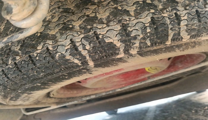 2022 Renault TRIBER RXL MT, Petrol, Manual, 27,139 km, tyre