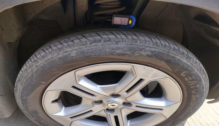 2021 Renault Kiger RXT AMT, Petrol, Automatic, 42,865 km, tyre