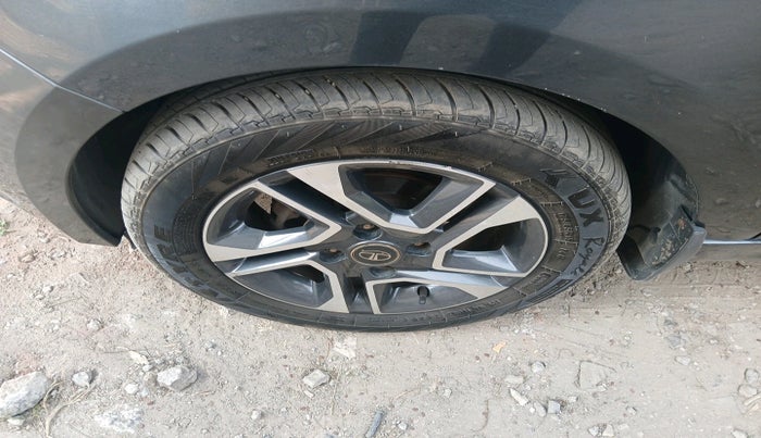 2020 Tata Tiago XZ PLUS PETROL, Petrol, Manual, 66,199 km, tyre