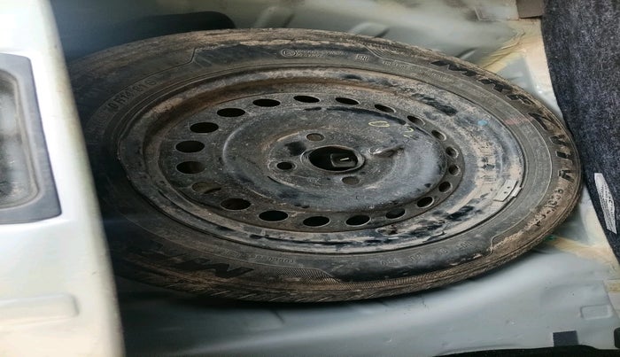 2021 Maruti S PRESSO VXI+, Petrol, Manual, 15,327 km, tyre