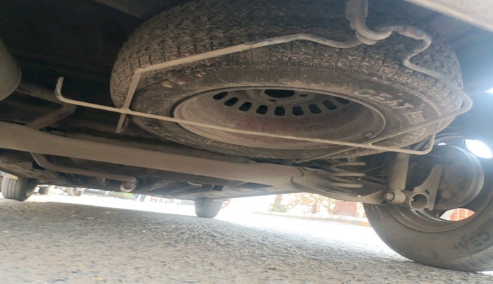 2022 Renault TRIBER RXT, Petrol, Manual, 30,223 km, tyre