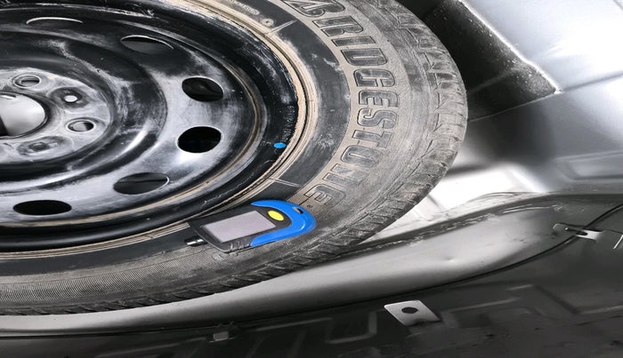 2017 Tata Tiago XZ PETROL, Petrol, Manual, 41,597 km, tyre