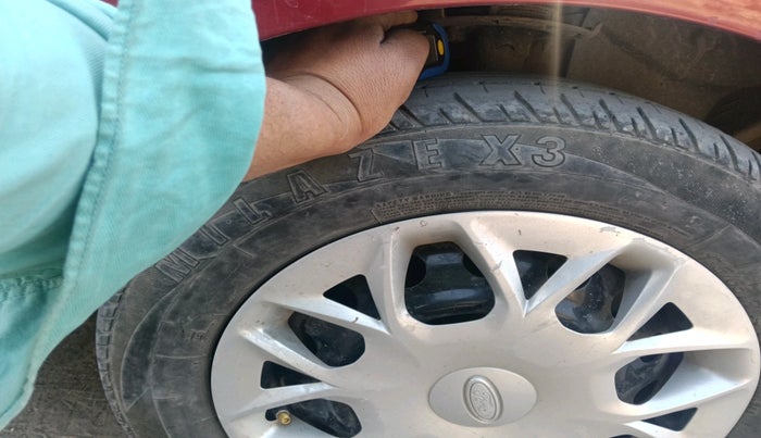 2018 Ford Figo Aspire TREND 1.2 PETROL, Petrol, Manual, 49,249 km, tyre