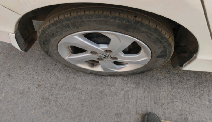 2016 Honda City 1.5L I-VTEC VX, Petrol, Manual, 77,352 km, tyre