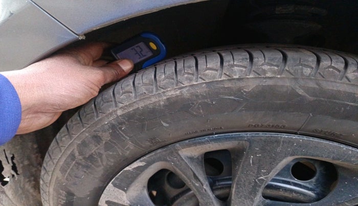 2022 Maruti Celerio VXI CNG, Petrol, Manual, 1,32,732 km, tyre