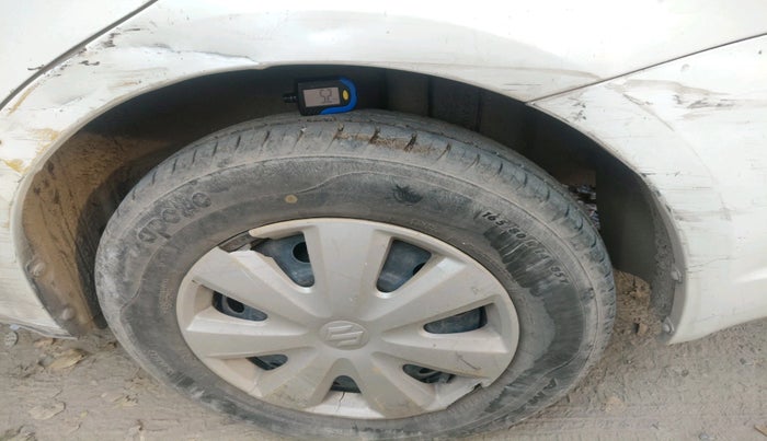 2011 Maruti Swift Dzire VXI, Petrol, Manual, 97,387 km, tyre