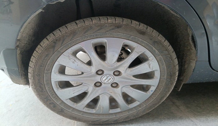 2017 Maruti Baleno ZETA PETROL 1.2, Petrol, Manual, 75,840 km, tyre