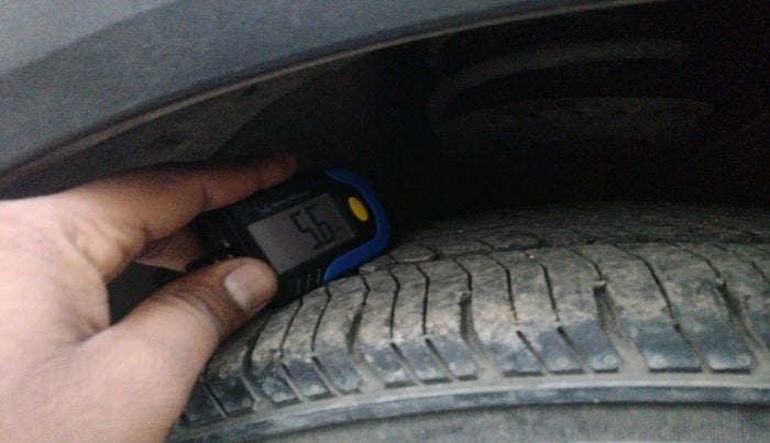 2017 Hyundai Creta SX PLUS 1.6 PETROL, Petrol, Manual, 95,295 km, tyre