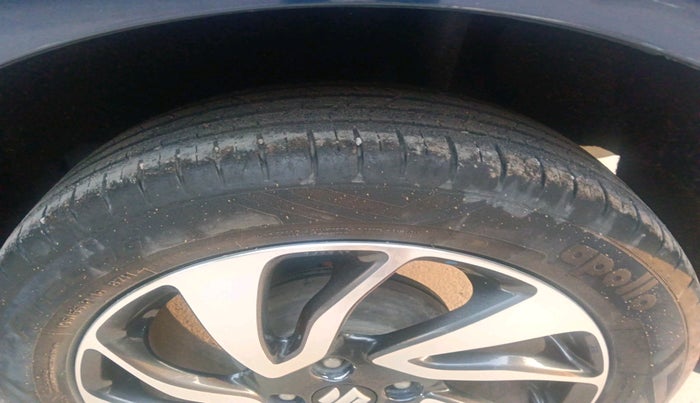 2021 Maruti Baleno ZETA PETROL 1.2, Petrol, Manual, 66,063 km, tyre