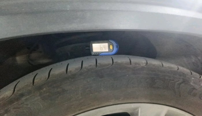 2021 KIA SELTOS HTX 1.5 PETROL, Petrol, Manual, 74,746 km, tyre