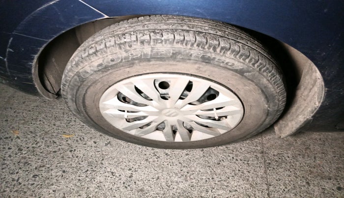 2018 Maruti Dzire VXI, Petrol, Manual, 30,450 km, tyre