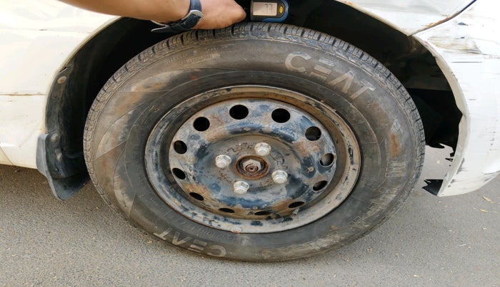 2011 Hyundai i10 MAGNA 1.1, Petrol, Manual, 44,212 km, tyre