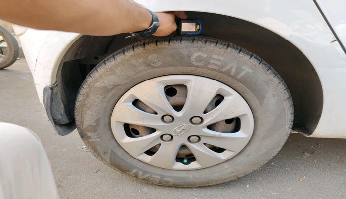 2011 Hyundai i10 MAGNA 1.1, Petrol, Manual, 44,212 km, tyre