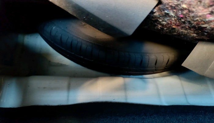 2022 Tata PUNCH PURE MT, Petrol, Manual, 10,845 km, tyre