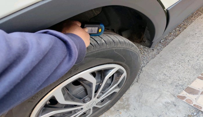 2022 Tata PUNCH PURE MT, Petrol, Manual, 10,845 km, tyre