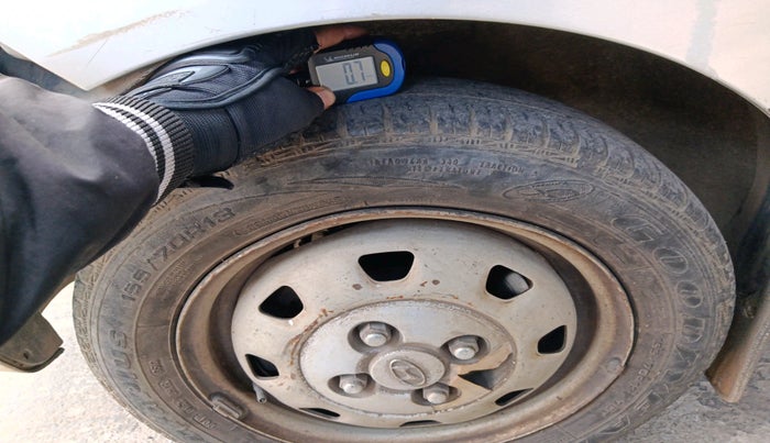 2005 Hyundai Santro Xing XO, Petrol, Manual, 1,27,214 km, tyre