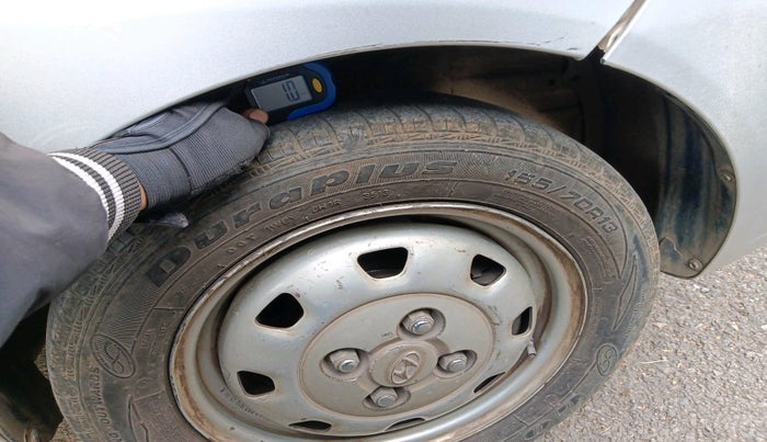 2005 Hyundai Santro Xing XO, Petrol, Manual, 1,27,214 km, tyre