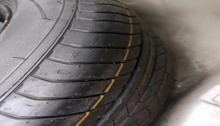 2024 CITROEN Basalt You 1.2 Petrol MT , Petrol, Manual, 25,754 km, tyre