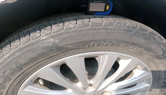 2016 Maruti Ciaz ZDI SHVS, Diesel, Manual, 1,18,470 km, tyre