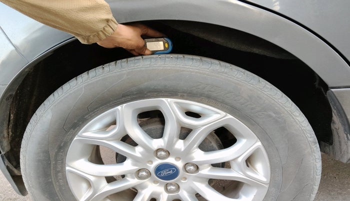 2015 Ford Ecosport TITANIUM 1.0L ECOBOOST, Petrol, Manual, 77,523 km, tyre