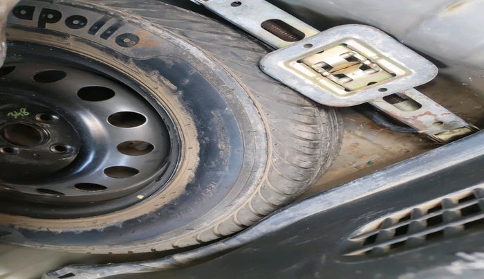 2012 Hyundai i20 SPORTZ 1.2, Petrol, Manual, 94,000 km, tyre