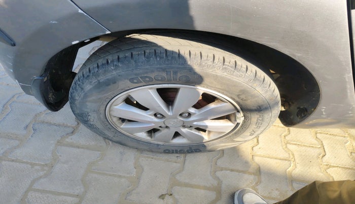 2012 Hyundai i20 SPORTZ 1.2, Petrol, Manual, 94,000 km, tyre