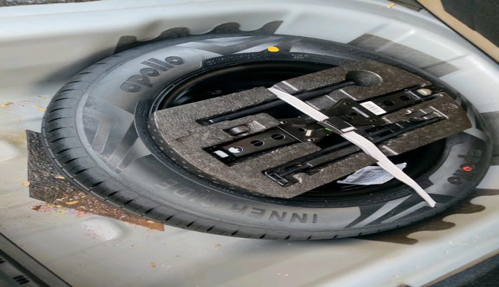 2022 Skoda SLAVIA AMBITION 1.0L TSI AT, Petrol, Automatic, 67,284 km, tyre