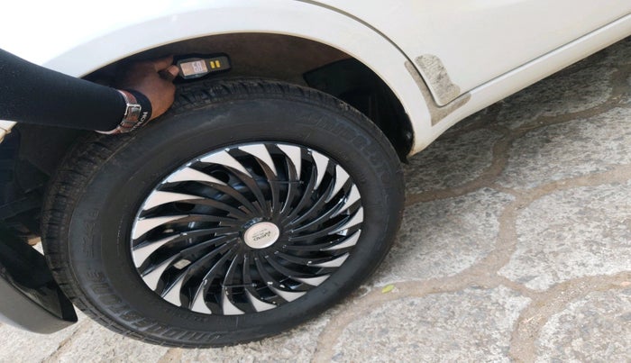 2013 Maruti Ritz VDI, Diesel, Manual, 98,011 km, tyre