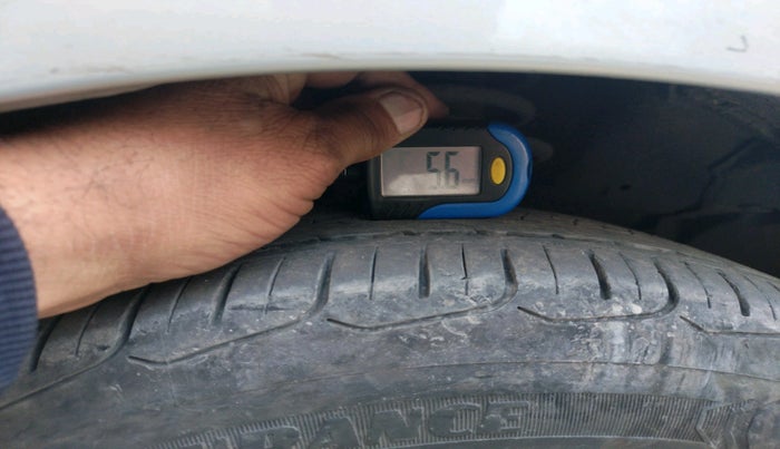 2016 Maruti Ciaz ZDI SHVS, Diesel, Manual, 1,41,492 km, tyre