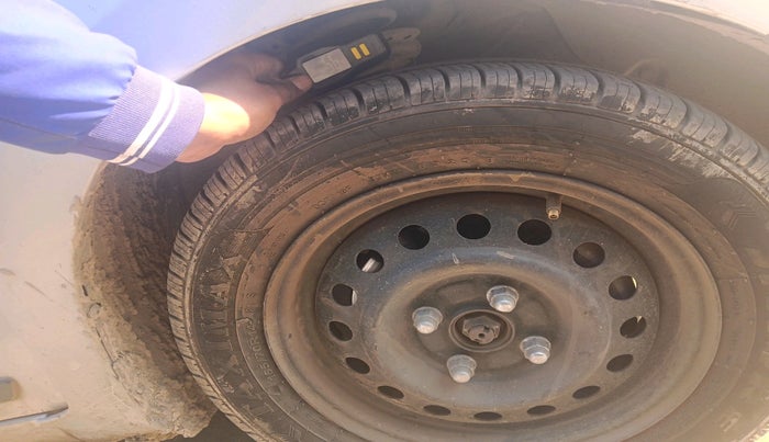 2018 Hyundai Grand i10 MAGNA 1.2 KAPPA VTVT CNG, CNG, Manual, 82,775 km, tyre